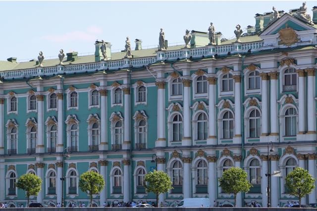 Обзорная индивидуальная экскурсия в центре Петербурга с гидом